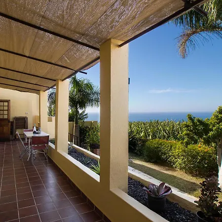 La Cruz Apartment *